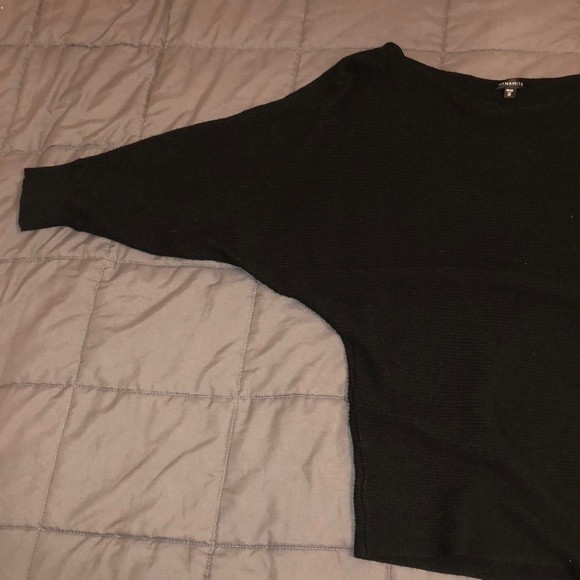 Off the shoulder top - Picture 2 of 3